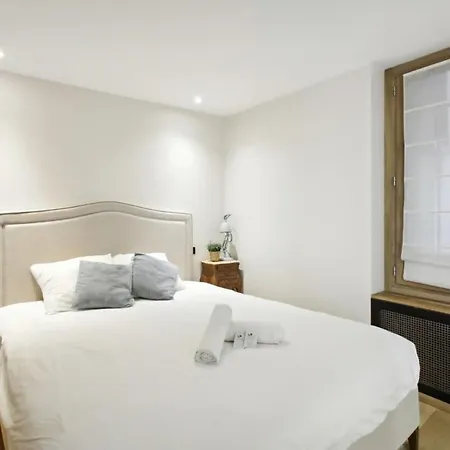 Mabillon & Saint Germain - Cityapartmentstay * Parigi